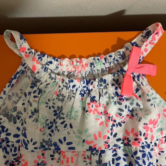 Top - Picture 2 of 6